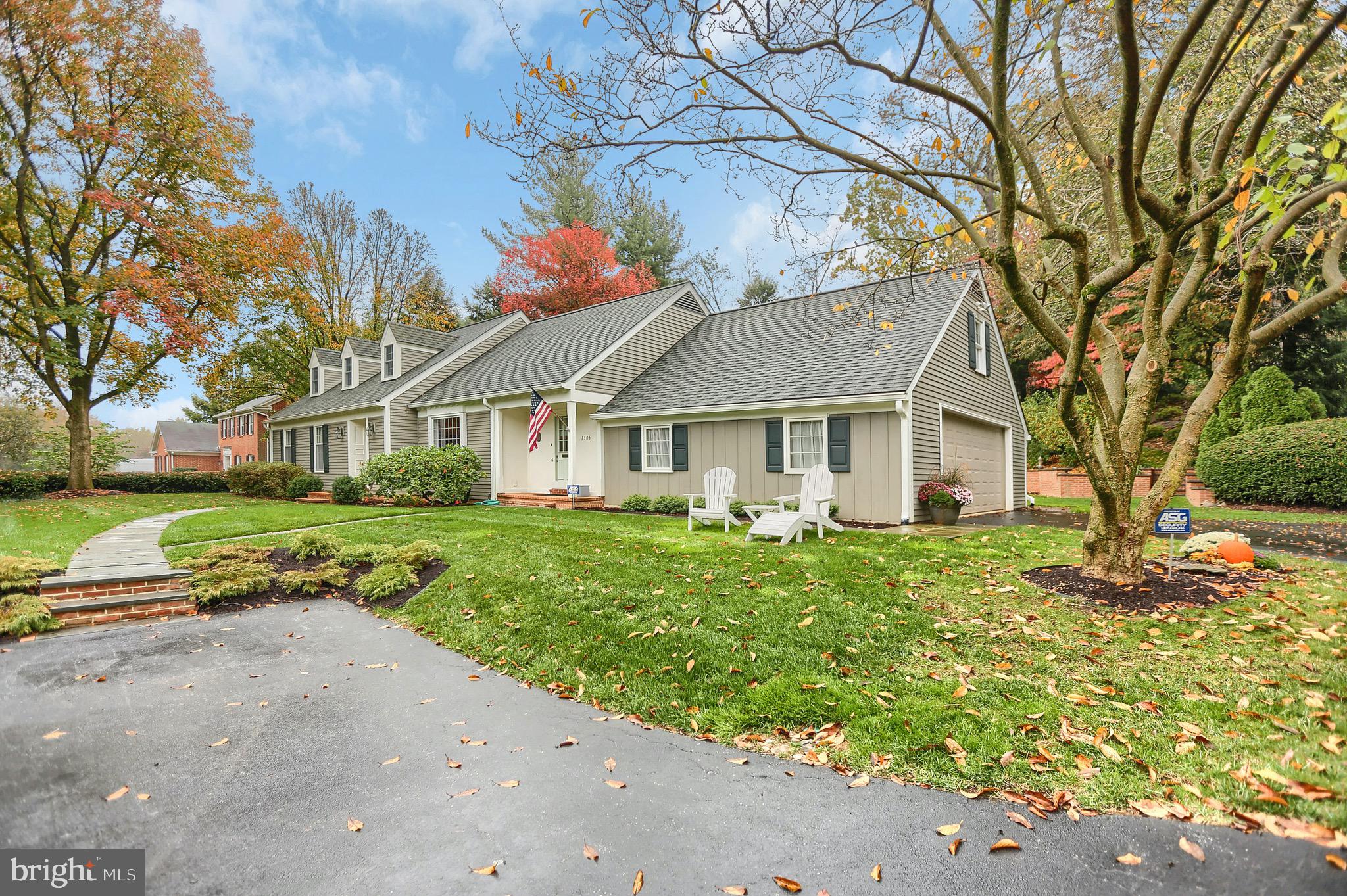 1305 Meadowbrook Road Lancaster, PA 17603 - Photo 3 of 64 Gallery Image 3