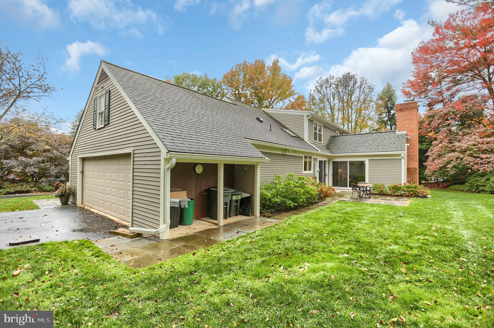 1305 Meadowbrook Road Lancaster, PA 17603 - Photo 7 of 64 Gallery Image 7