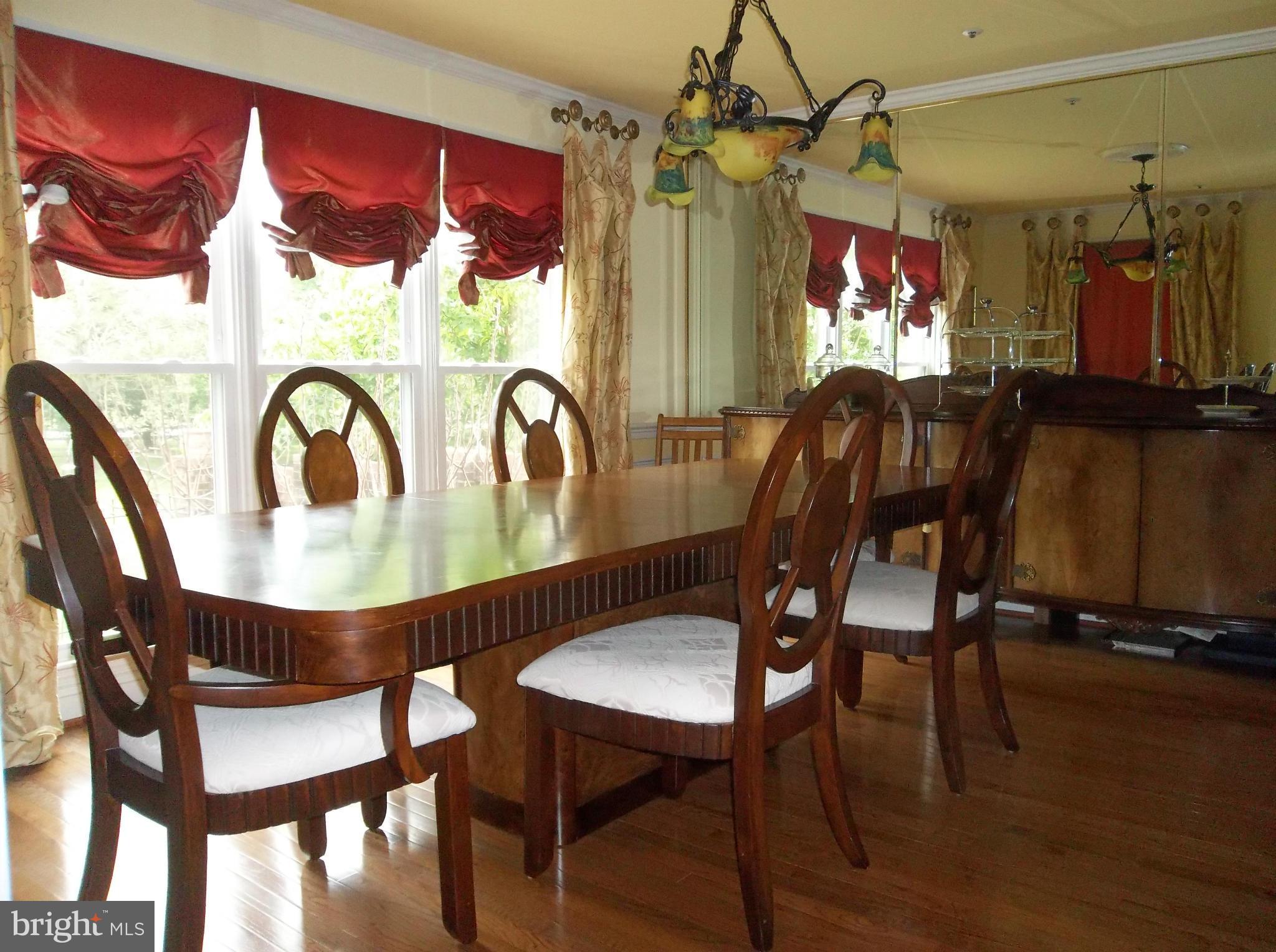 11803 Bishops Content Road Bowie, MD 20721 - Photo 8 of 26 Dining Room