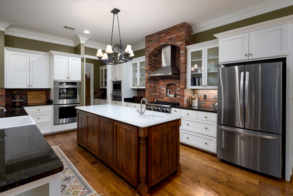 311 Double Churches Road, Unit 8 Columbus, GA 31904 - Photo 8 of 47 kitchen