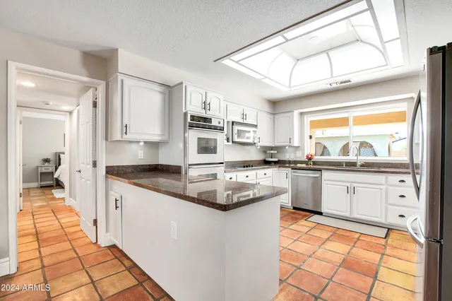 $8,200 | 11222 North Miller Road, Scottsdale, AZ 85260