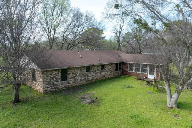 $175,000 | 218 North Collins Street, Colbert, OK 74733