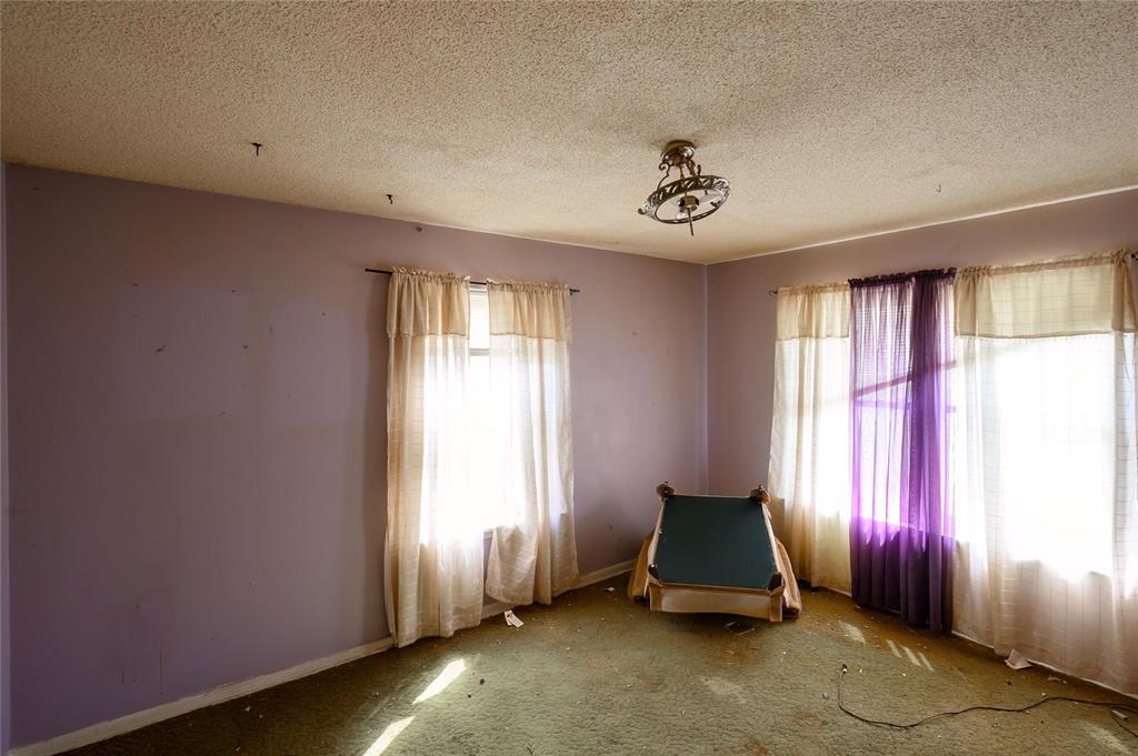 218 North Collins Street Colbert, OK 74733 - Photo 29 of 40