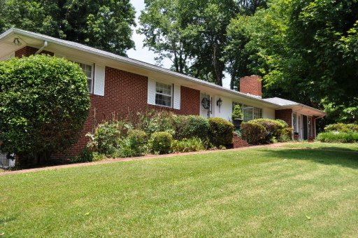 514 Robertsville Road Oak Ridge, TN 37830 - Photo 1 of 16 Primary Photo