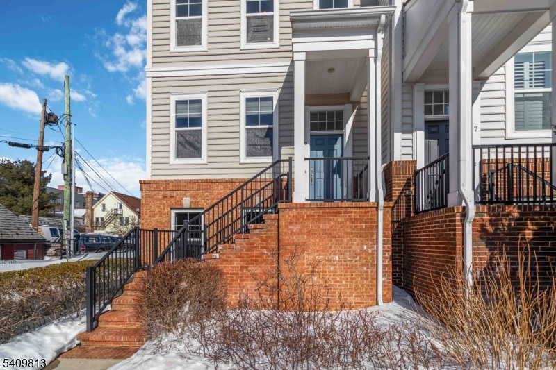 7 Maple Avenue Morristown, NJ 07960 - Photo 11 of 30