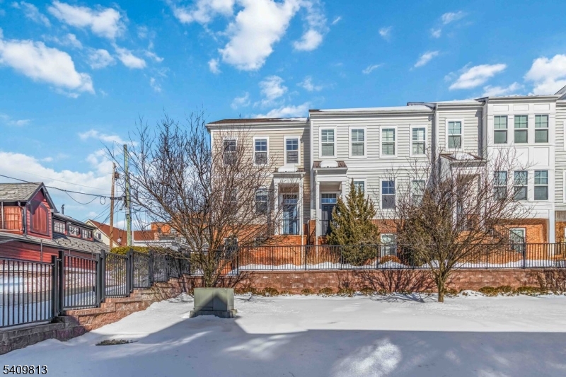 7 Maple Avenue Morristown, NJ 07960 - Photo 2 of 30