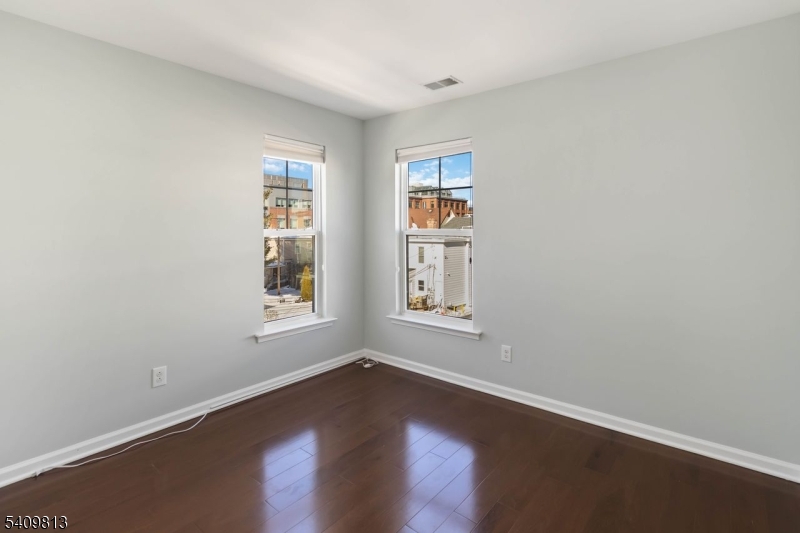 7 Maple Avenue Morristown, NJ 07960 - Photo 25 of 30