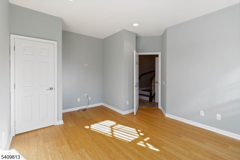 7 Maple Avenue Morristown, NJ 07960 - Photo 26 of 30