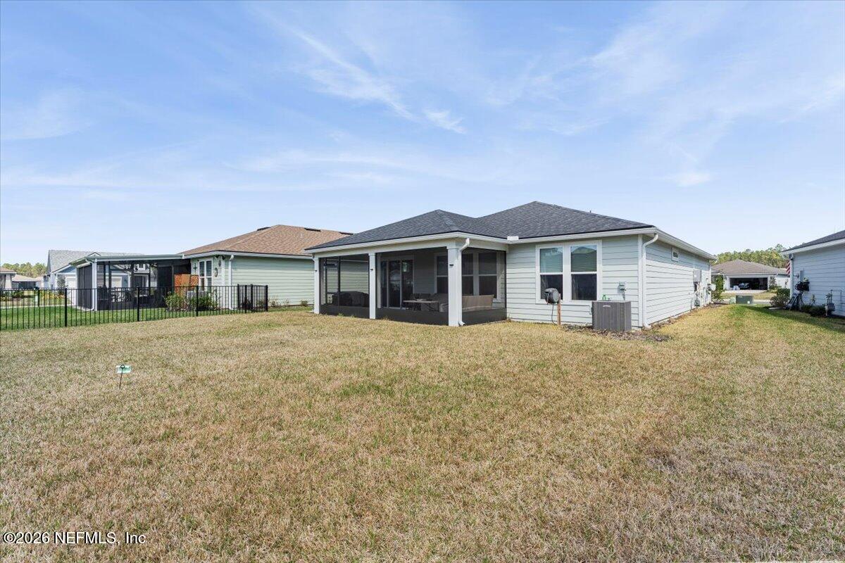 217 Ethereal Square Yulee, FL 32097 - Photo 33 of 69 Back yard (1)