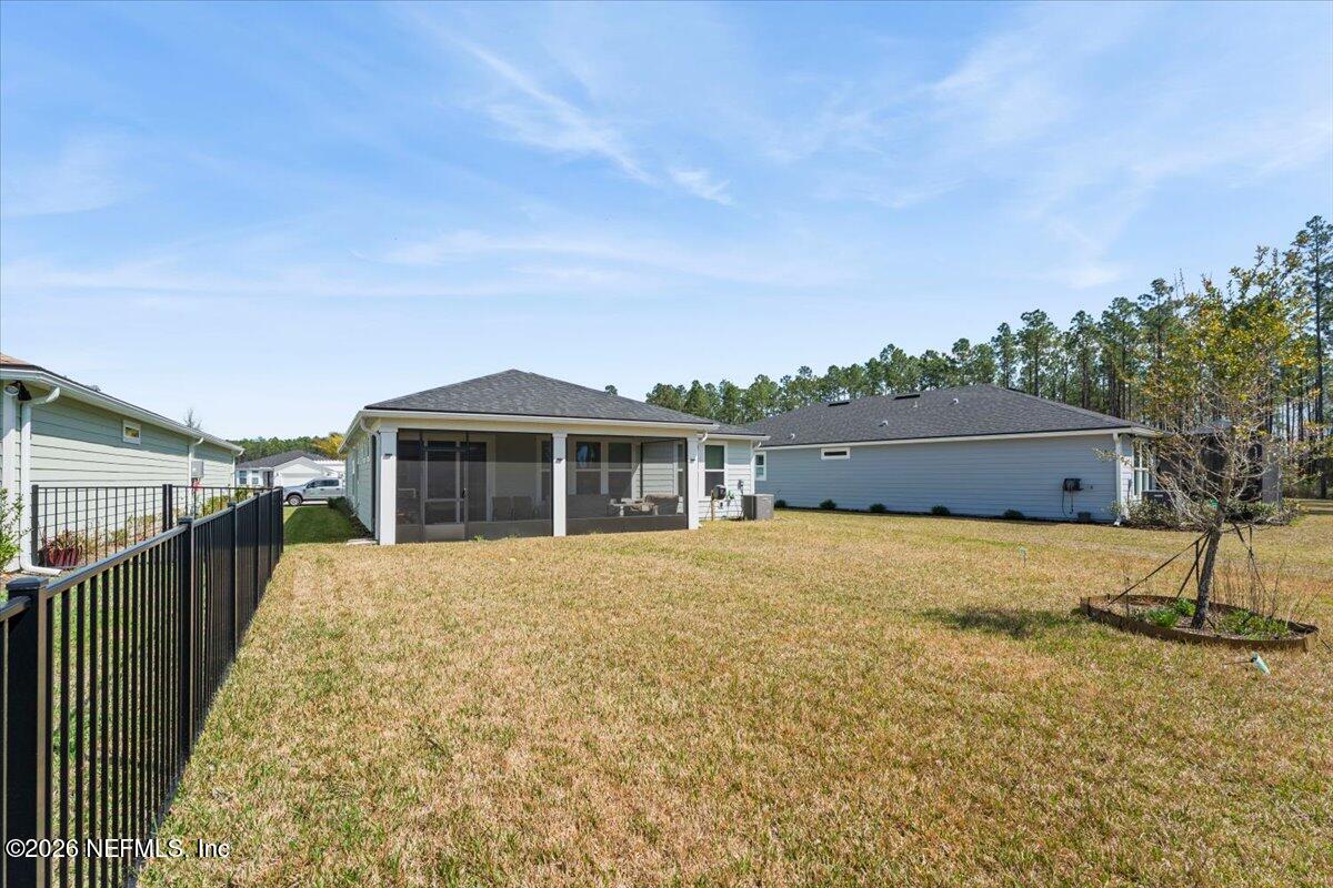 217 Ethereal Square Yulee, FL 32097 - Photo 37 of 69 Back yard (8)
