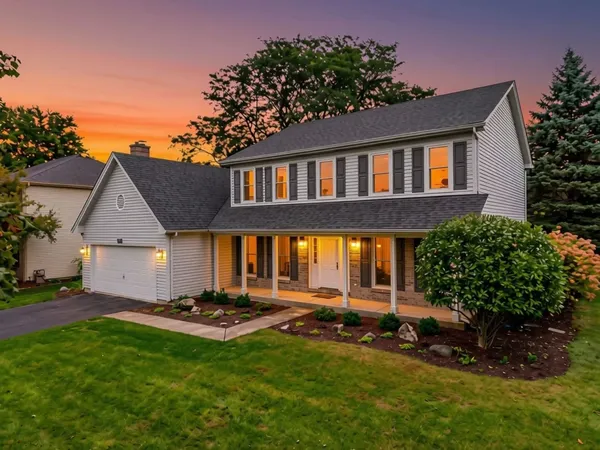 $600,000 | 516 Bovidae Circle, Naperville, IL 60565