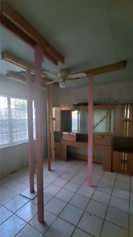 2208 Valencia Road Orlando, FL 32803 - Photo 35 of 45 a view of an empty room and window