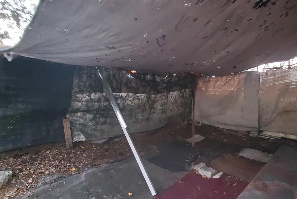 2208 Valencia Road Orlando, FL 32803 - Photo 42 of 45 a view of a big room