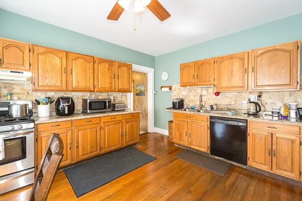 $1,199,900 | 52 Washington Street, Natick, MA 01760