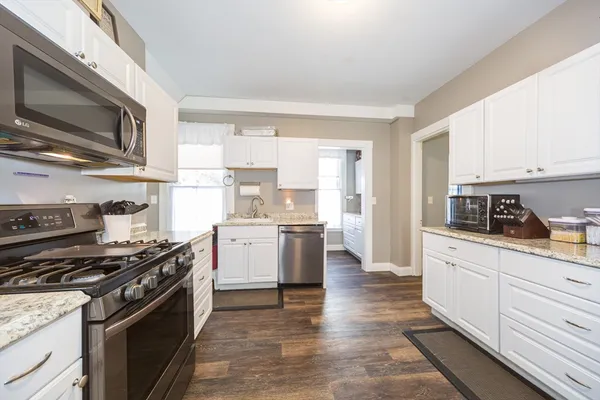 $1,199,900 | 52 Washington Street, Natick, MA 01760