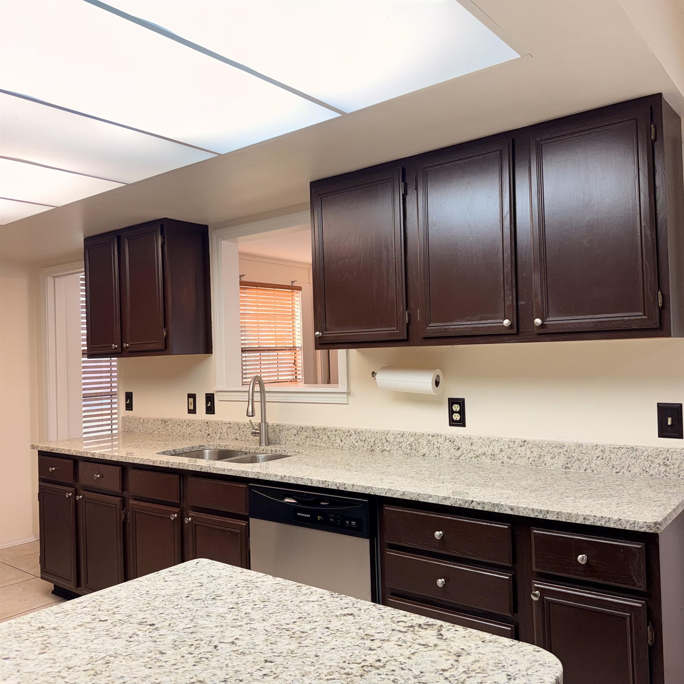 522 West Amanda Avenue Foley, AL 36535 - Photo 41 of 42 Kitchen