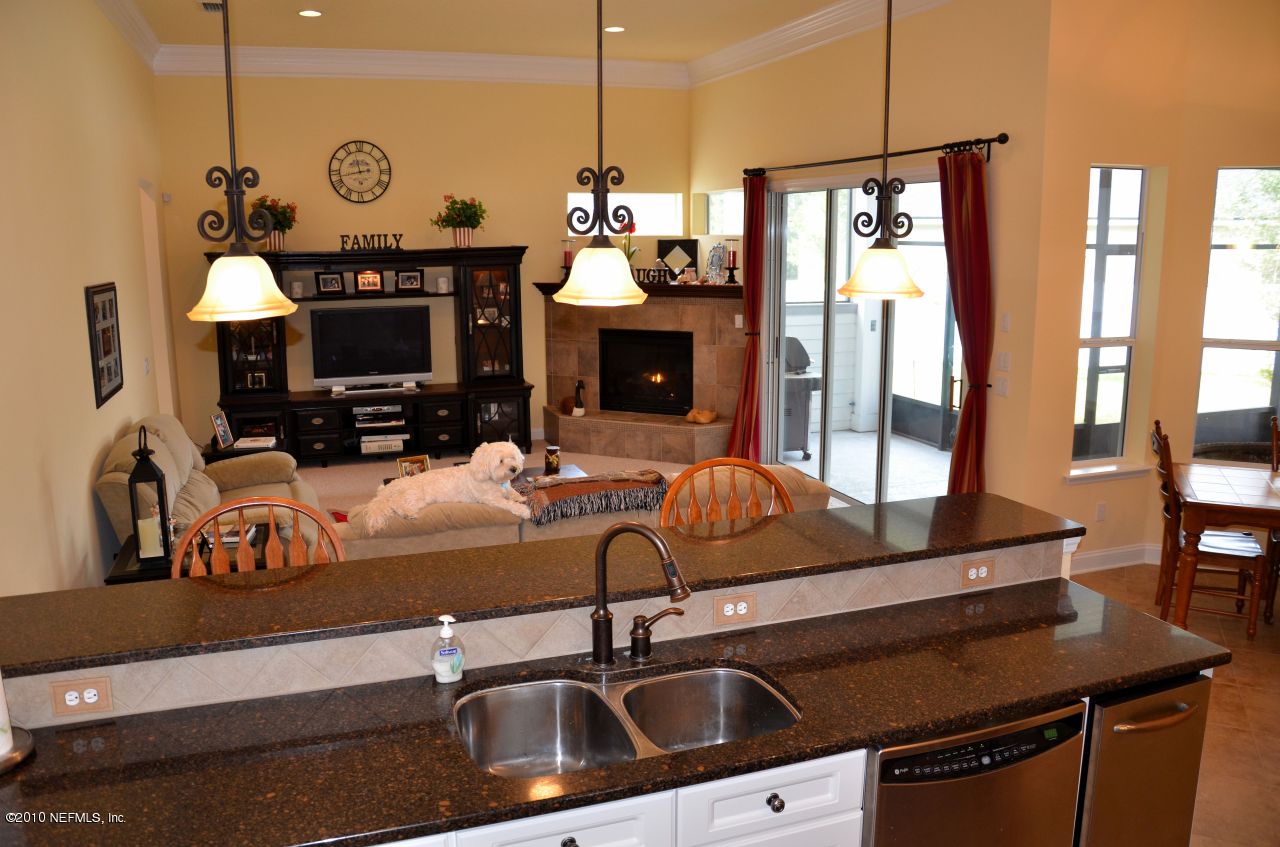128 Puritan Road Ponte Vedra, FL 32081 - Photo 11 of 35 Kitchen to Family Room