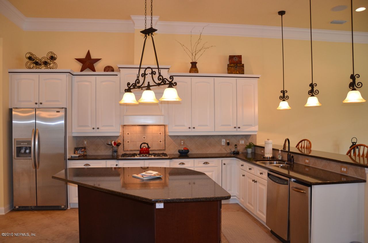 128 Puritan Road Ponte Vedra, FL 32081 - Photo 5 of 35 Gourmet Kitchen