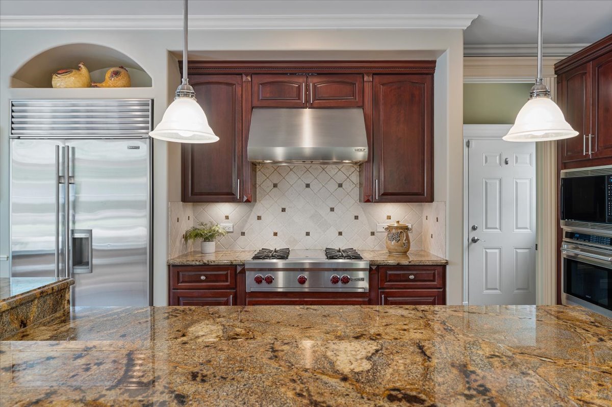 320 Vista Drive Wilmette, IL 60091 - Photo 18 of 63