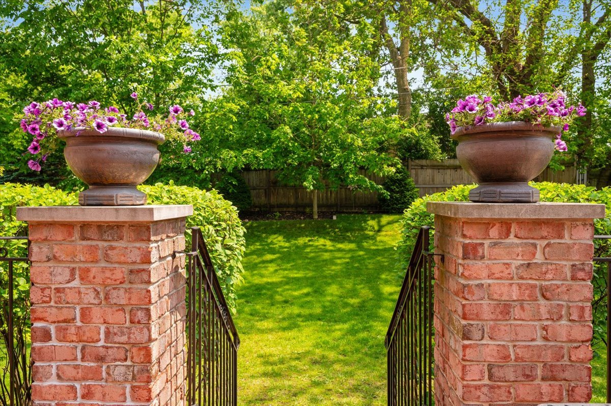 320 Vista Drive Wilmette, IL 60091 - Photo 23 of 63