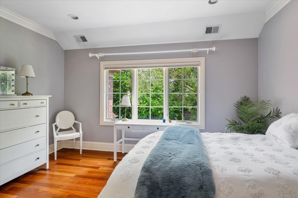 320 Vista Drive Wilmette, IL 60091 - Photo 33 of 63