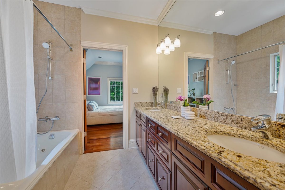 320 Vista Drive Wilmette, IL 60091 - Photo 34 of 63