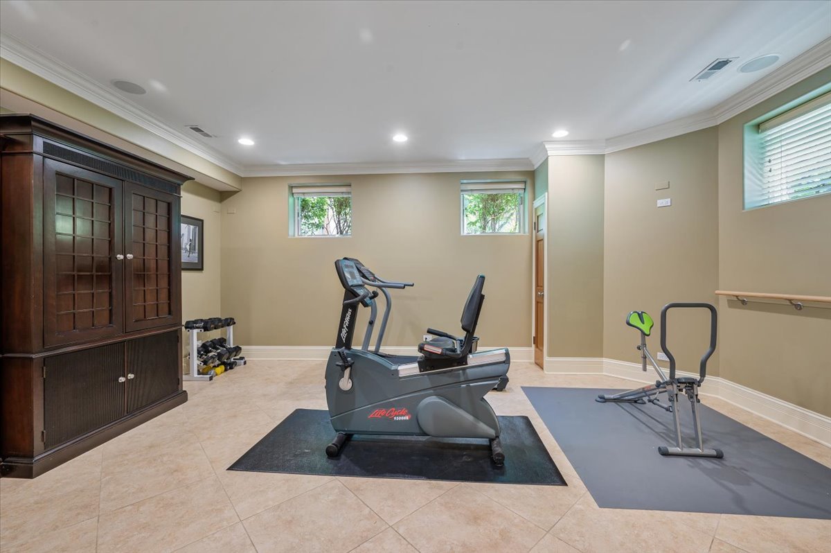 320 Vista Drive Wilmette, IL 60091 - Photo 45 of 63