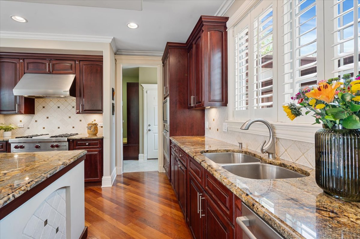 320 Vista Drive Wilmette, IL 60091 - Photo 58 of 63