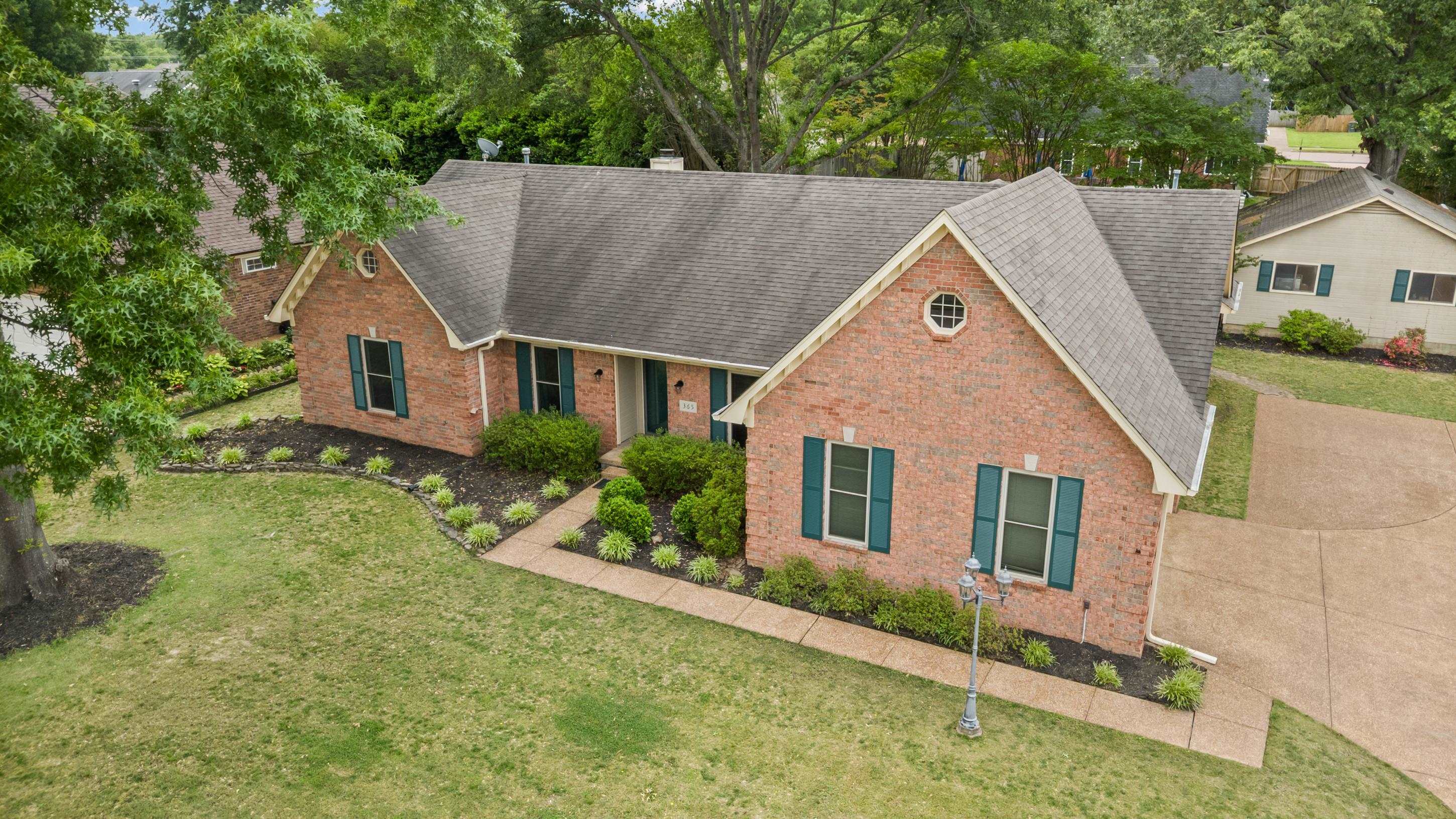 365 Scarlett's Way Collierville, TN 38017 - Photo 4 of 36