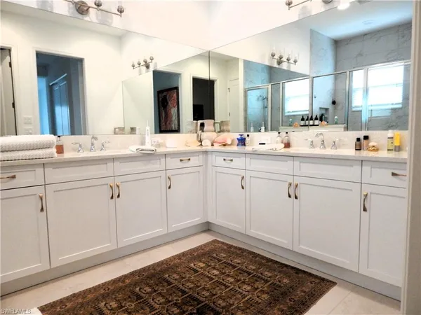 $3,600 | 11536 Jacaranda Drive, Naples, FL 34120