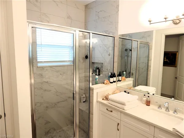 $3,600 | 11536 Jacaranda Drive, Naples, FL 34120