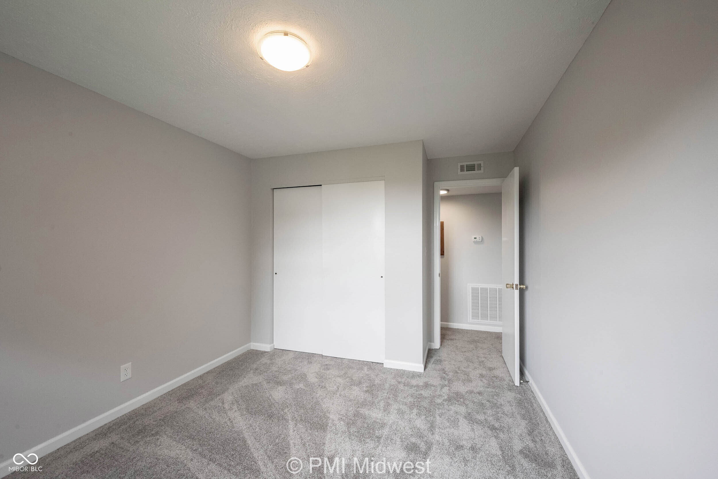 326 Progress Road, Unit B14 Shelbyville, IN 46176 - Photo 13 of 23