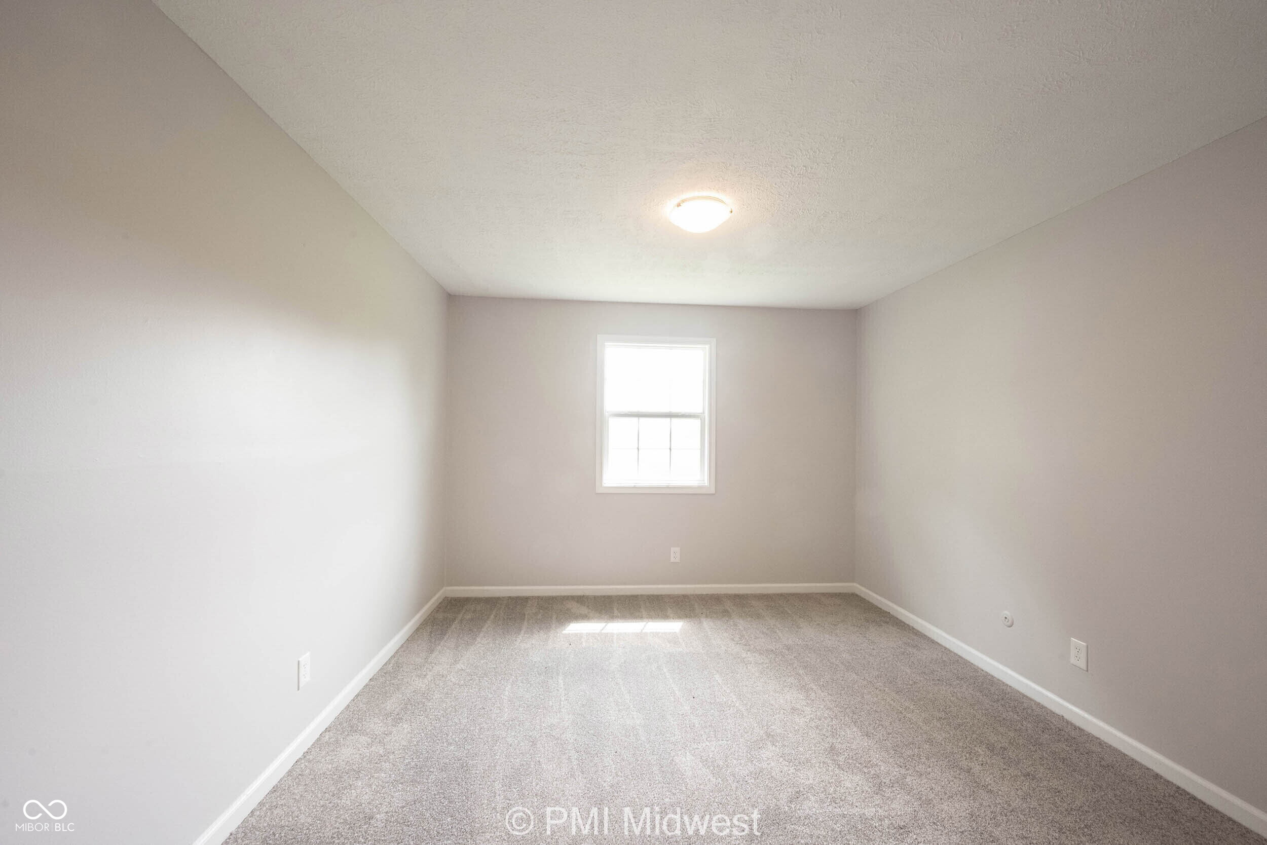 326 Progress Road, Unit B14 Shelbyville, IN 46176 - Photo 18 of 23