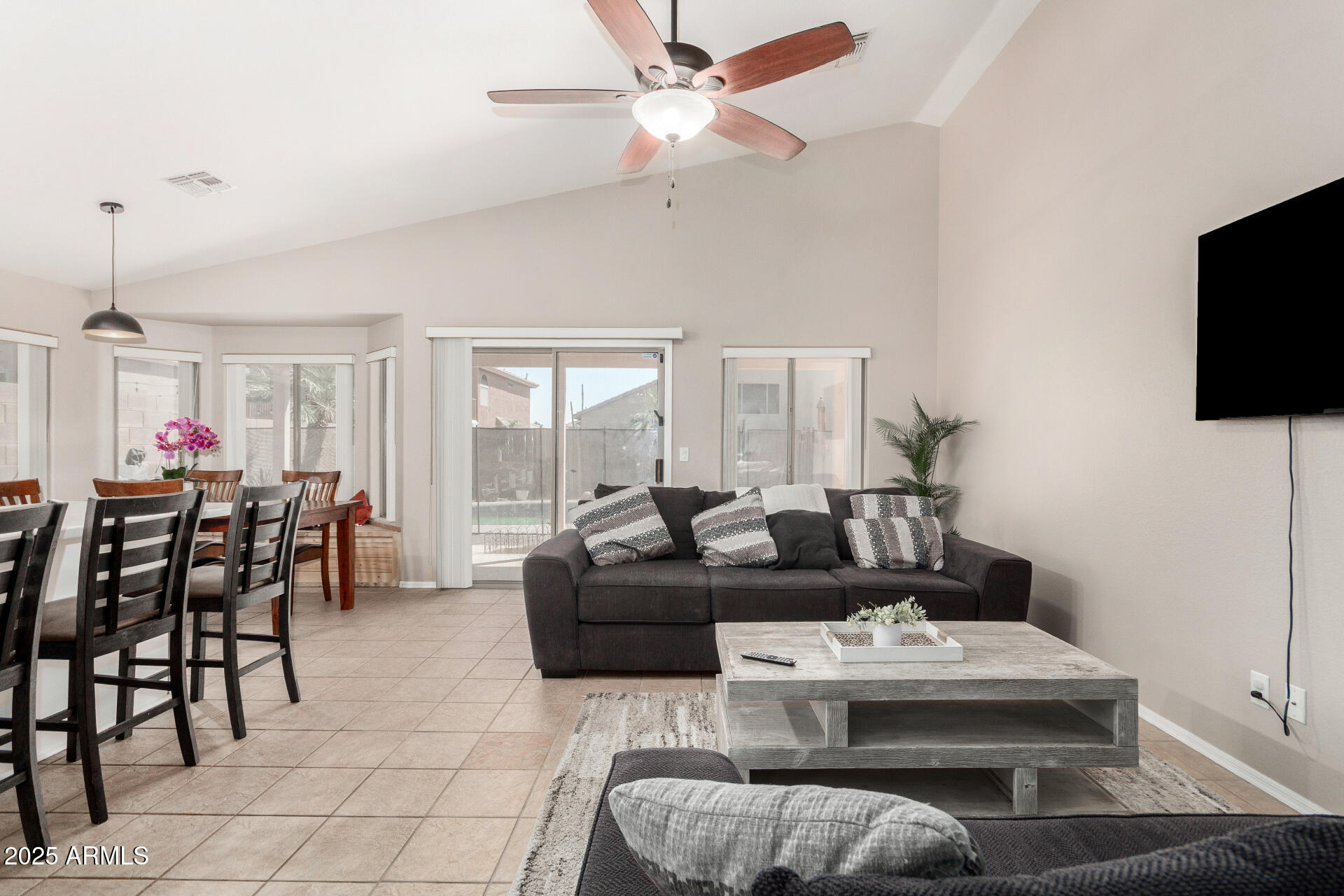 6539 West Briles Road Phoenix, AZ 85083 - Photo 14 of 64 15 - Briles
