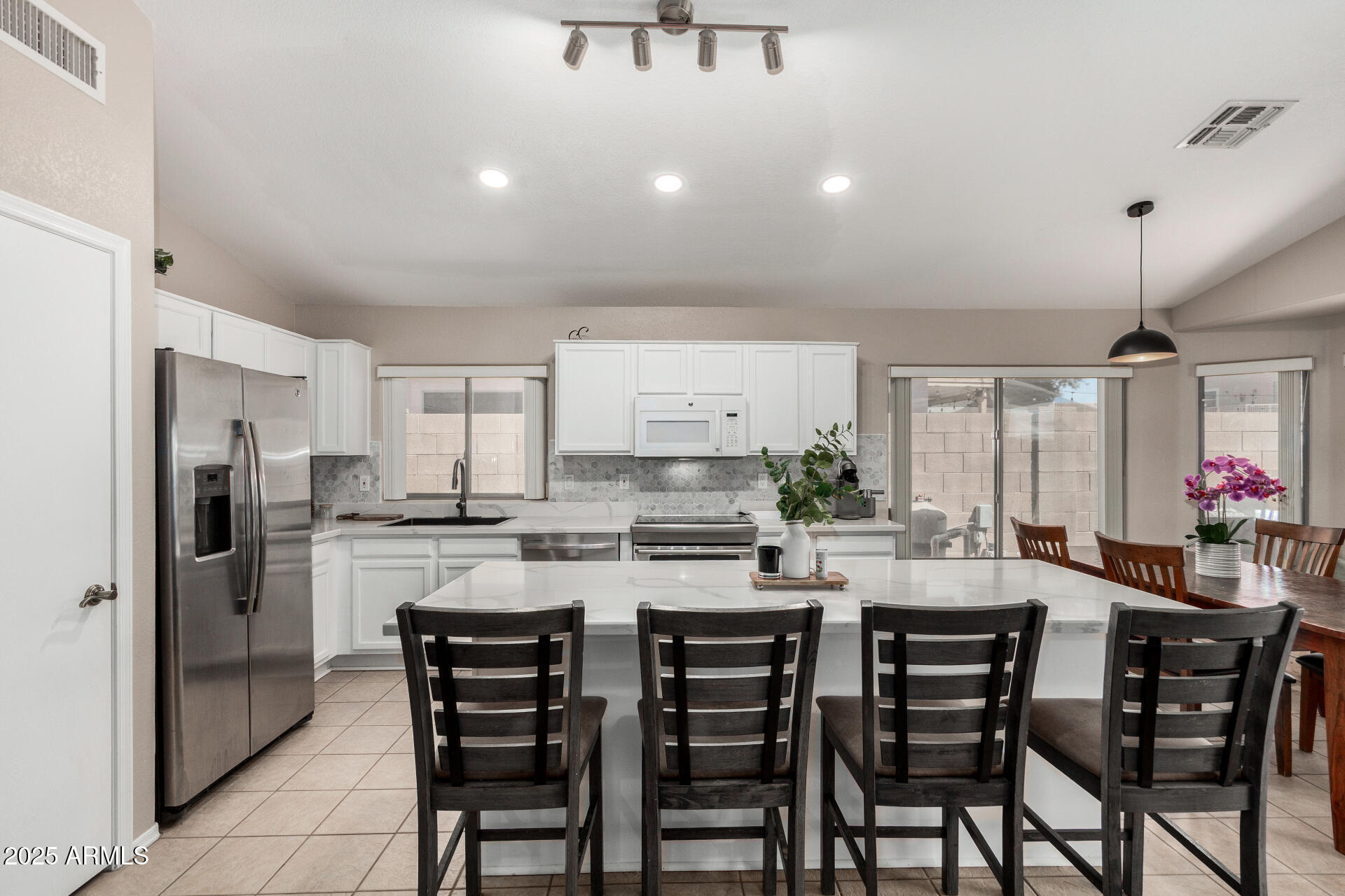 6539 West Briles Road Phoenix, AZ 85083 - Photo 20 of 64 18 - Briles