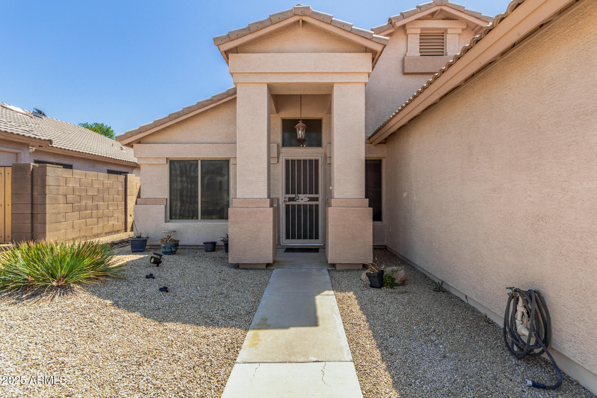 6539 West Briles Road Phoenix, AZ 85083 - Photo 8 of 64 08 - Briles