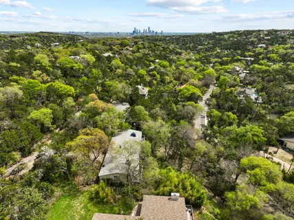 $980,000 | 1204 Yaupon Valley Road, West Lake Hills, TX 78746