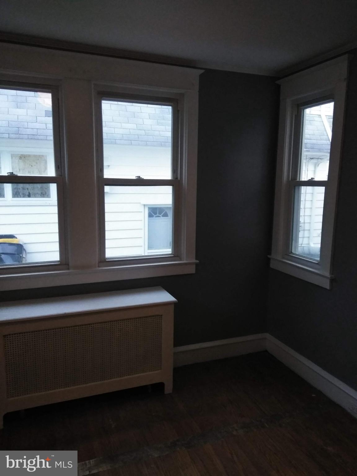 209 Parker Avenue Upper Darby, PA 19082 - Photo 9 of 22