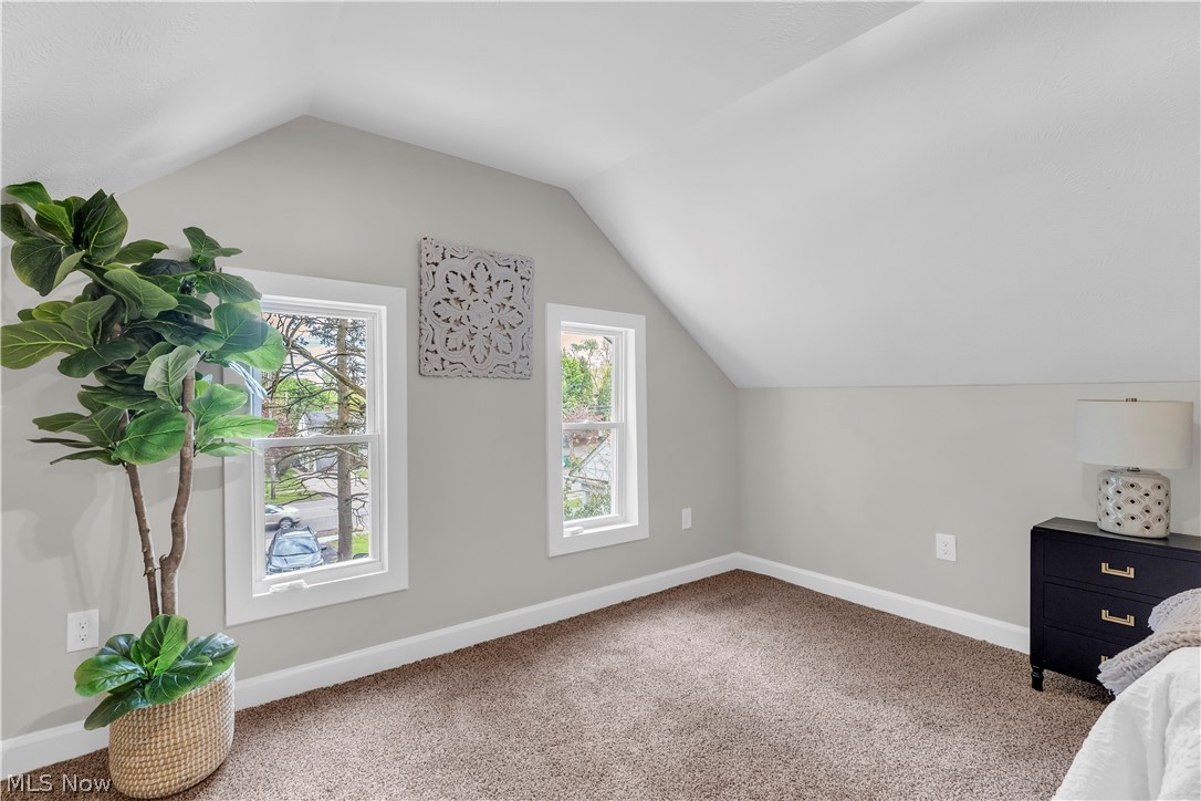 18155 Libby Road Maple Heights, OH 44137 - Photo 23 of 32