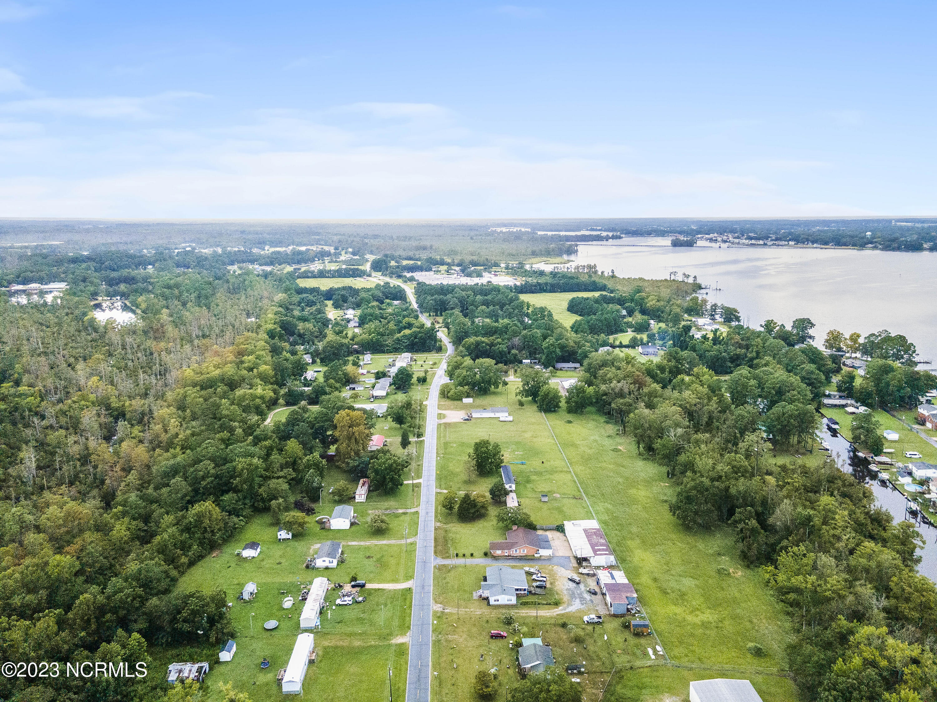 2389 Whichards Beach Road Chocowinity, NC 27817 - Photo 43 of 46 043 Aerial
