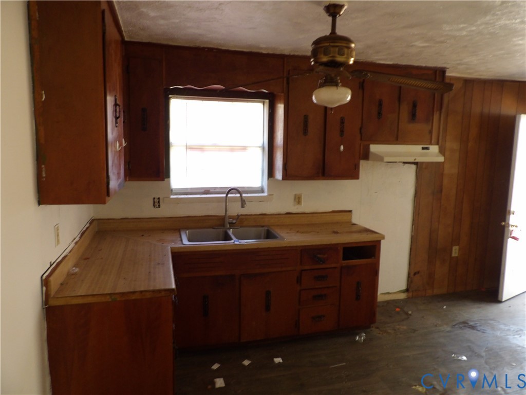 1475 Prestwood Road Alberta, VA 23821 - Photo 4 of 24