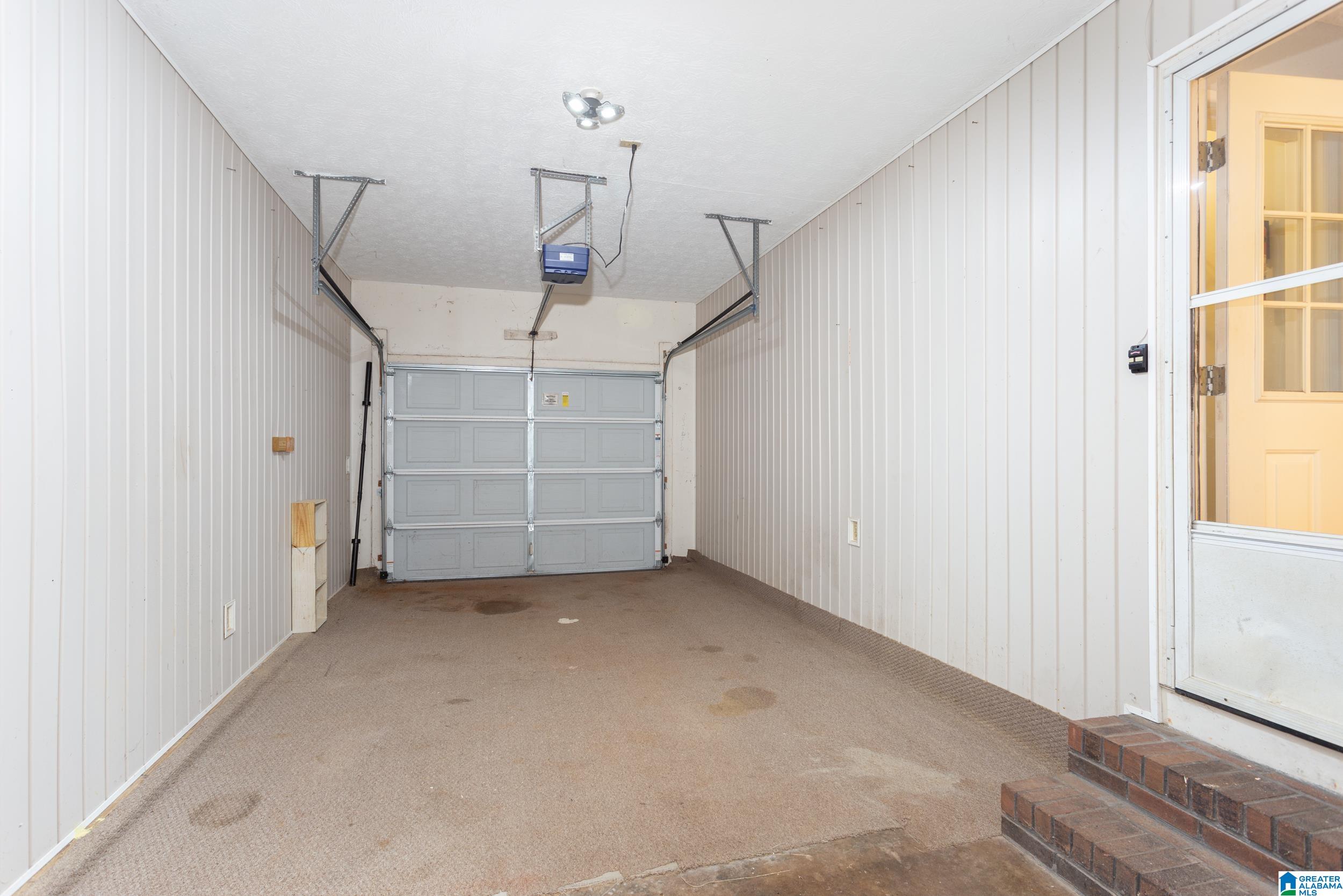 1736 Roundhill Road Weaver, AL 36277 - Photo 23 of 34