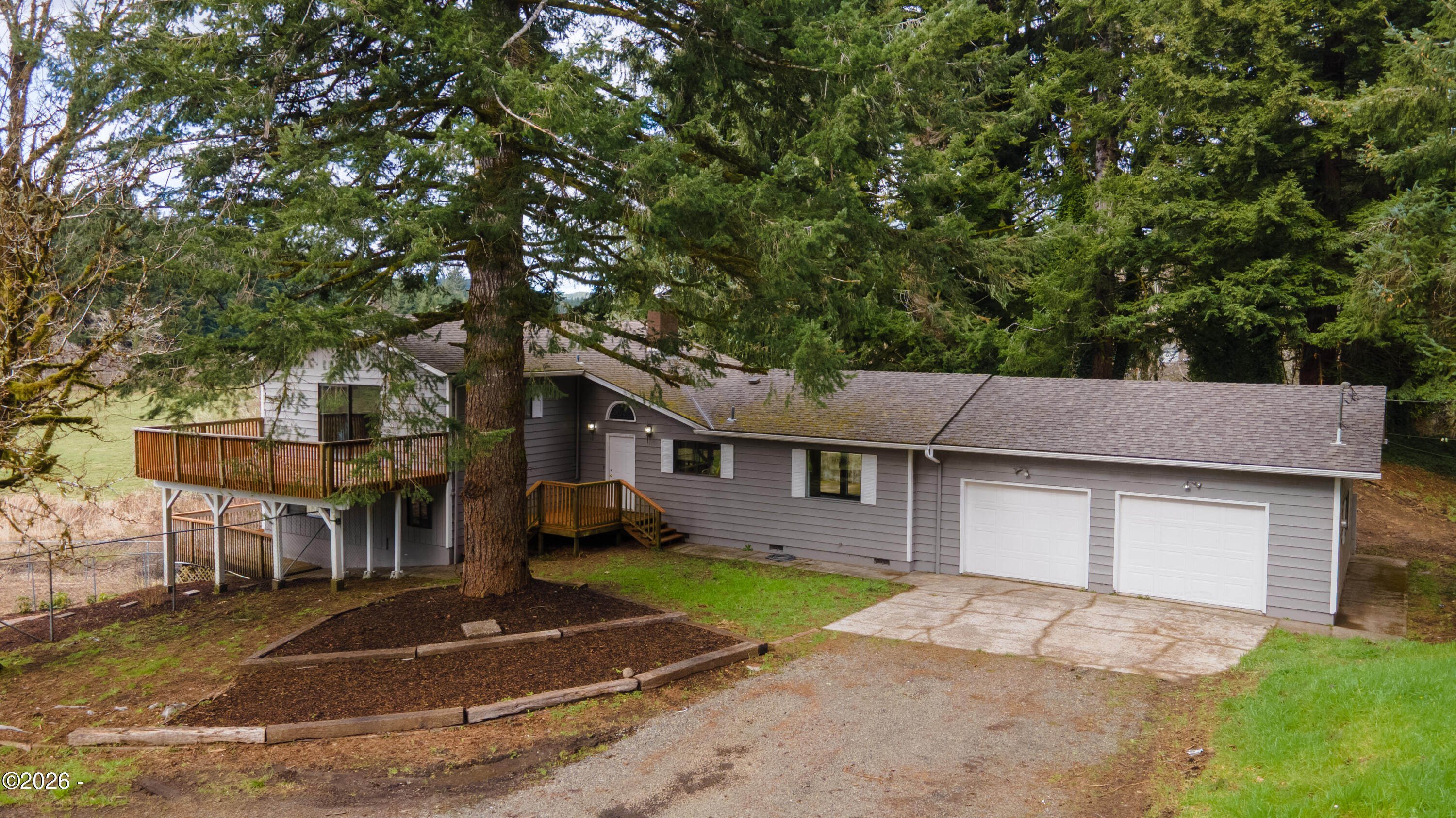1484 Yasek Loop Toledo, OR 97391 - Photo 45 of 51 1484yasek-24