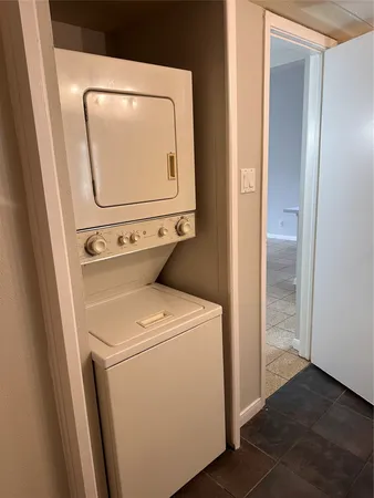 $850 | 3900 Woodchase Drive, Unit 76, Houston, TX 77042