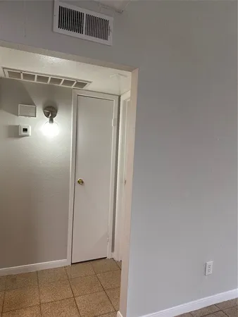 $850 | 3900 Woodchase Drive, Unit 76, Houston, TX 77042