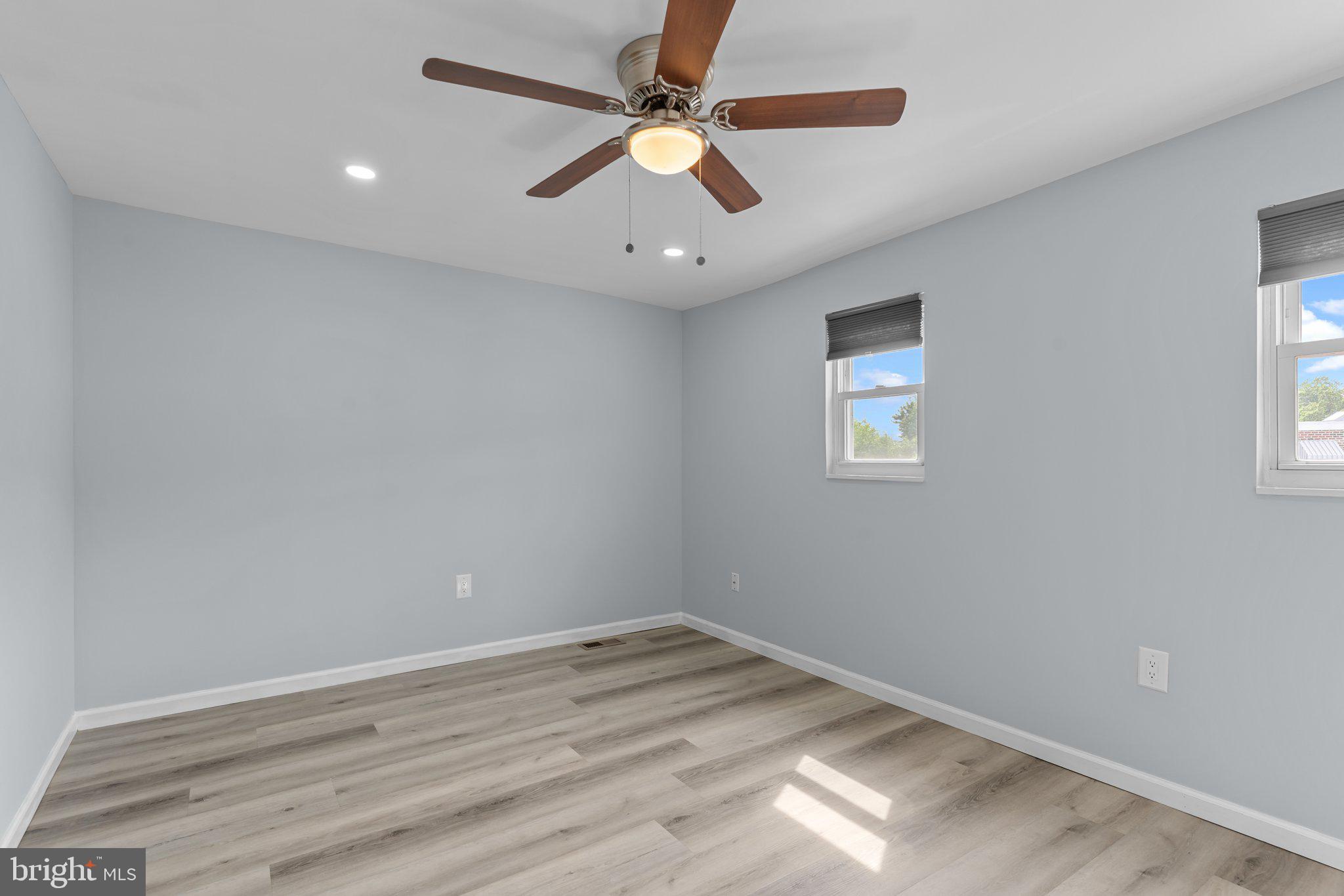 3647 Friar Road Philadelphia, PA 19154 - Photo 14 of 29 Gallery Image 14