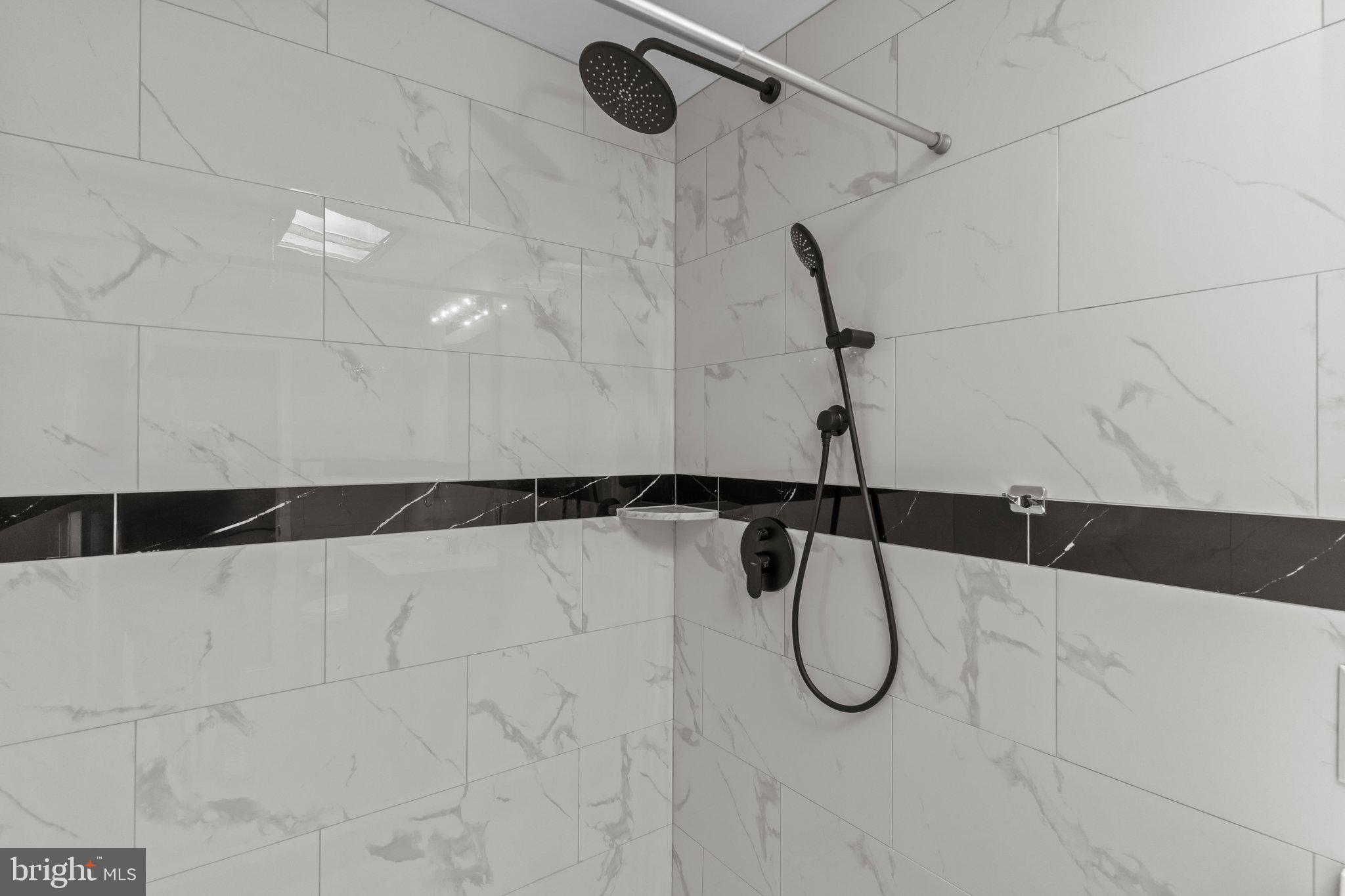 3647 Friar Road Philadelphia, PA 19154 - Photo 17 of 29 Gallery Image 17
