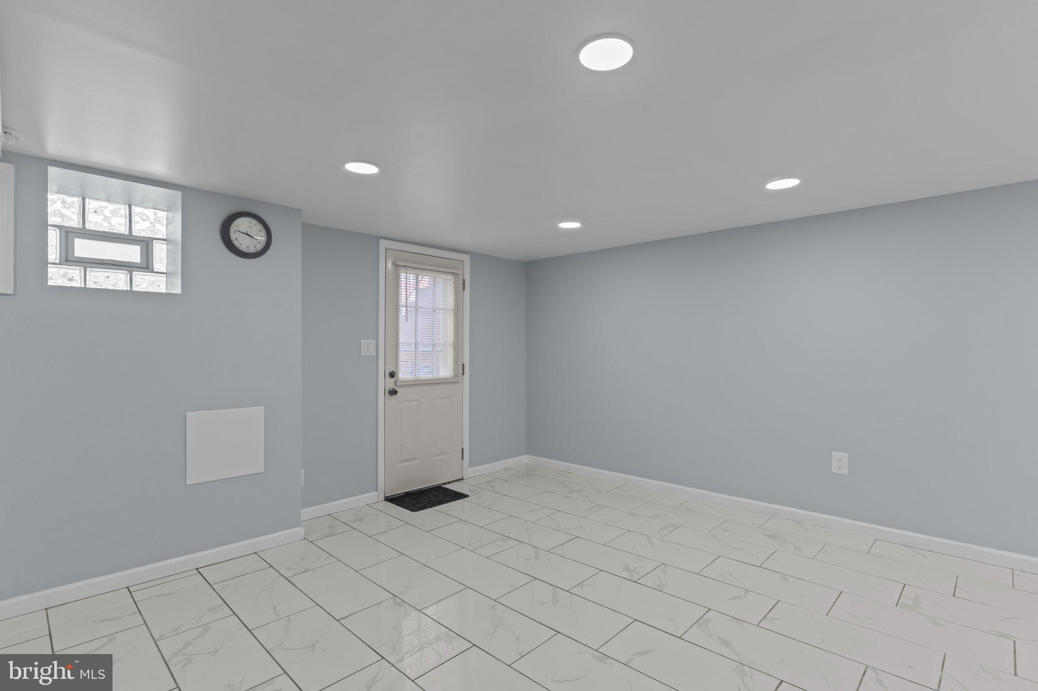 3647 Friar Road Philadelphia, PA 19154 - Photo 24 of 29 Gallery Image 24