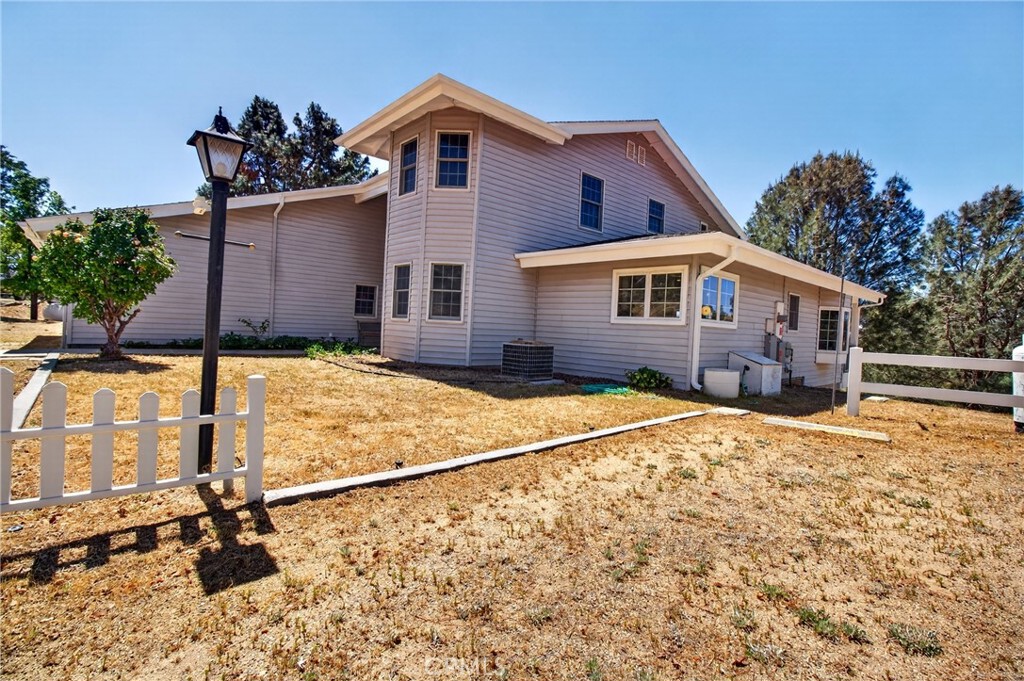 15185 Rancheria Creek Road Caliente, CA 93518 - Photo 31 of 54 a front view of house with yard