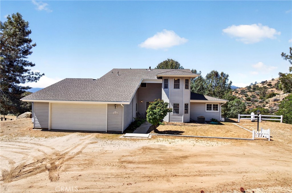 15185 Rancheria Creek Road Caliente, CA 93518 - Photo 43 of 54 a view of a house with a snow in the yard